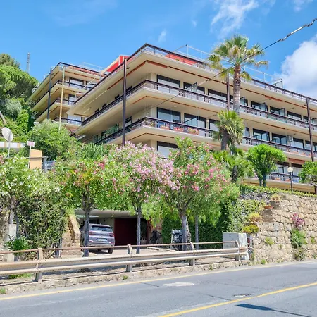 Apartamento Casa 3 Ponti With Sea-view Balcony And Parking - Happy