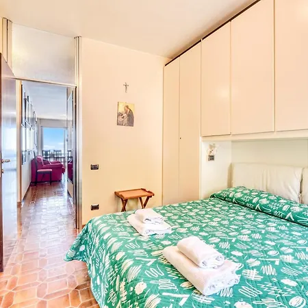 Casa 3 Ponti With Sea-view Balcony And Parking - Happy Apartamento *